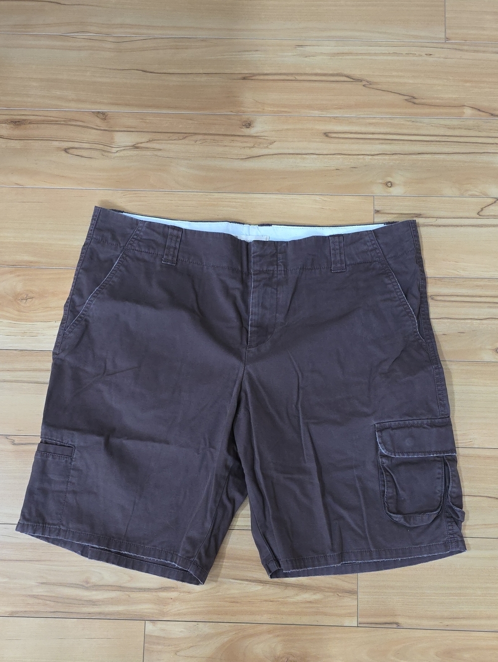 GAP Favorite Chino Cargo Shorts Dark Brown Size 16